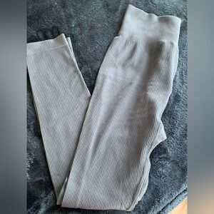 NWOT SO Ribbed Blue Leggings SIZE S